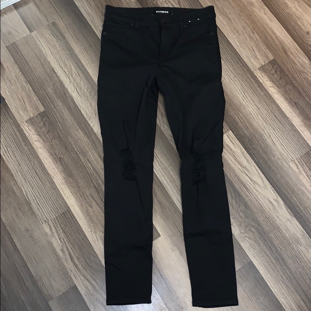 NWOT express distressed leggings